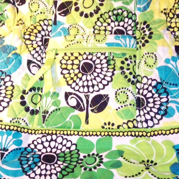 Vera Bradley Handbag - Picture 3 of 10